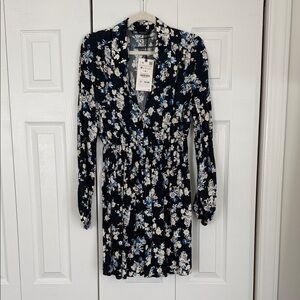 Zara Navy Floral Long-Sleeve V-Neck Dress with White and Light Blue Accents